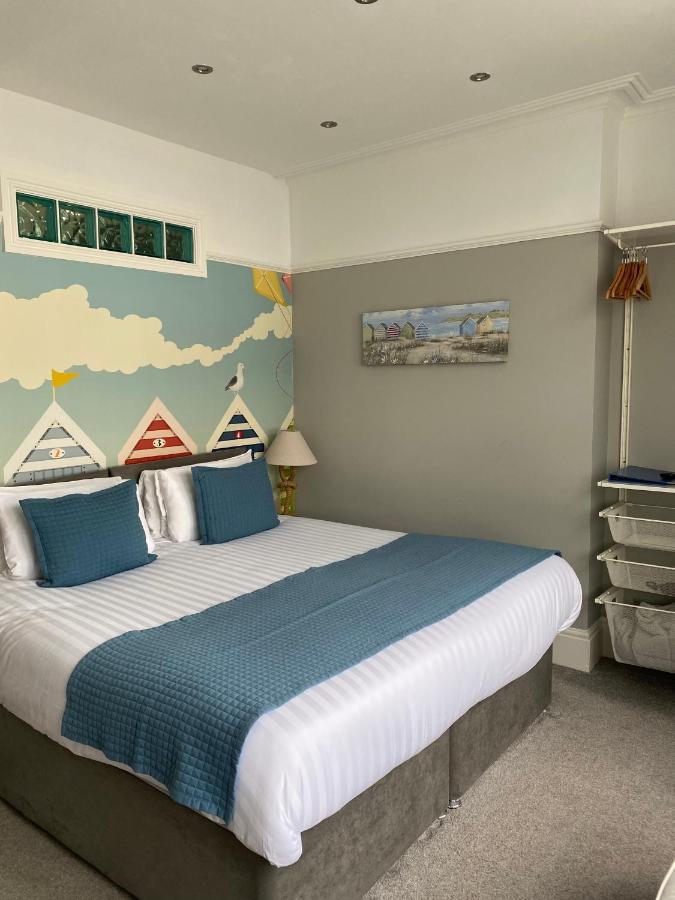 Beachside Guest House Llandudno Esterno foto