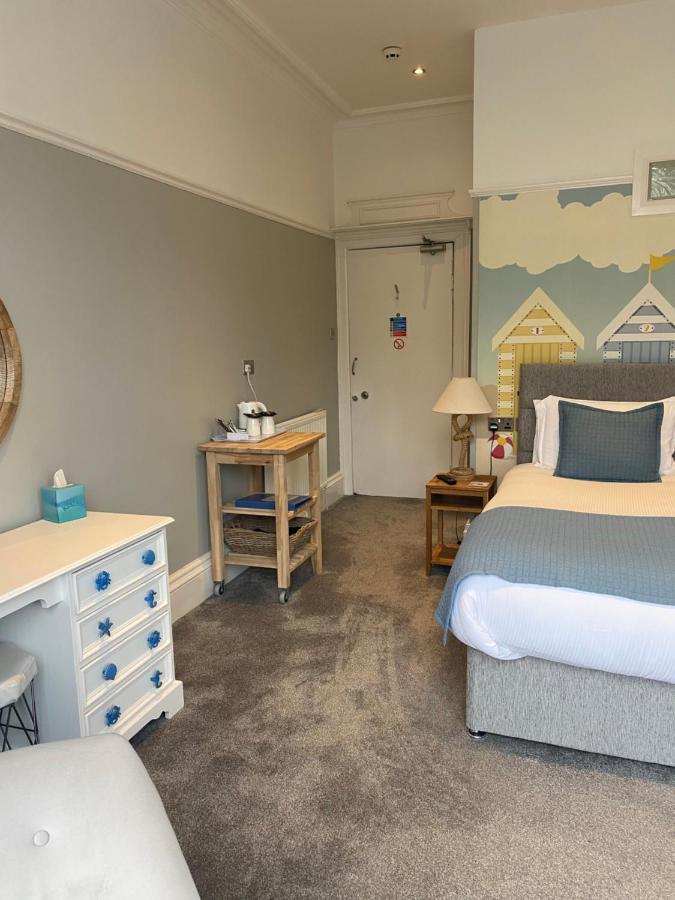 Beachside Guest House Llandudno Esterno foto