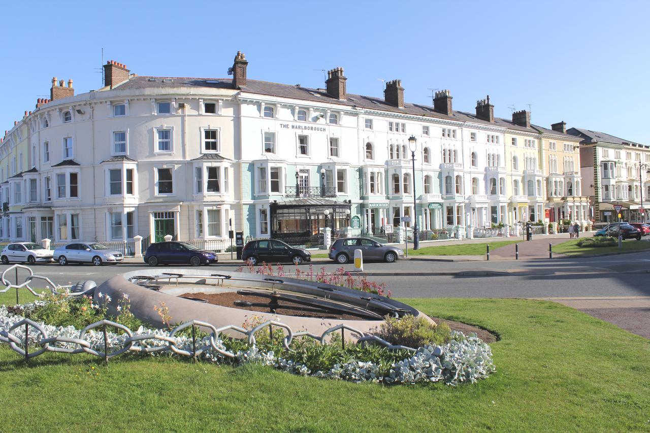 Beachside Guest House Llandudno Esterno foto